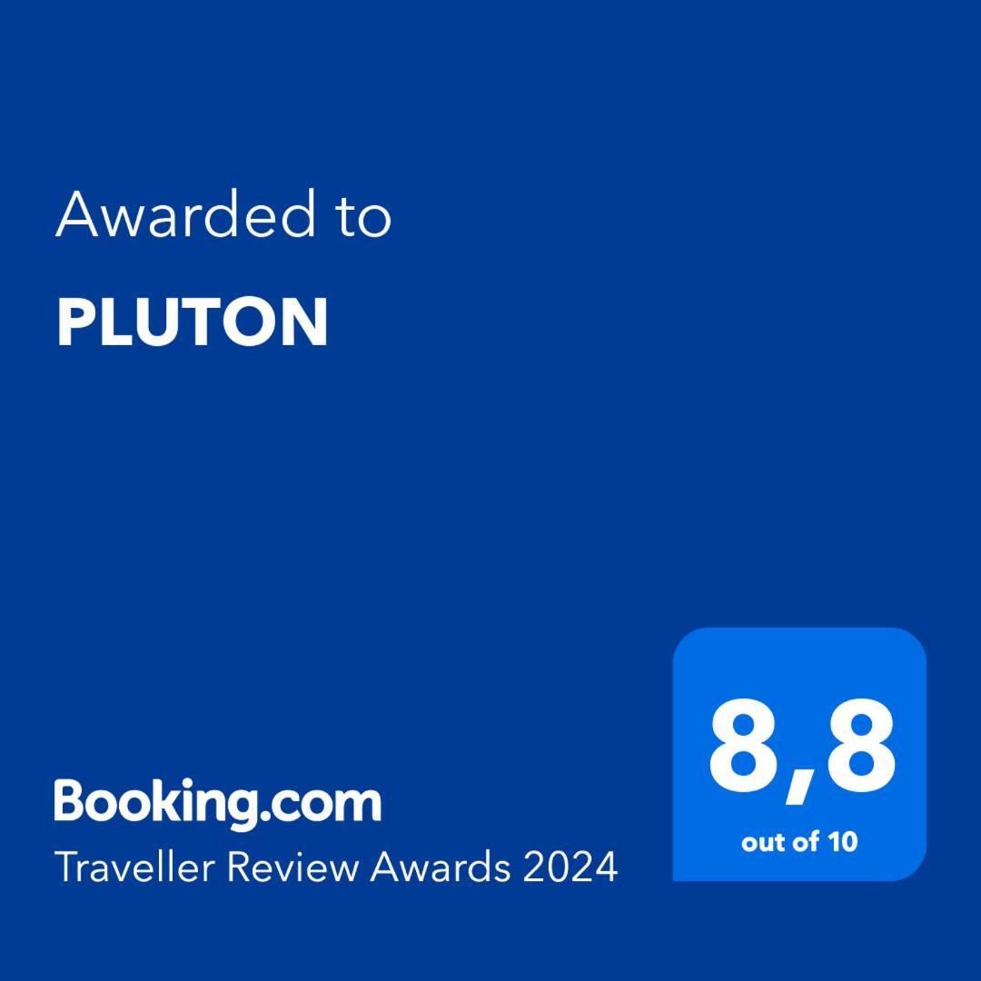 Pluton Apartamento Saint-Quentin  Exterior foto